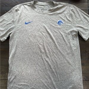 EUC Men’s Nike Heather Gray Boise State Tee with Blue Accents. Size Medium